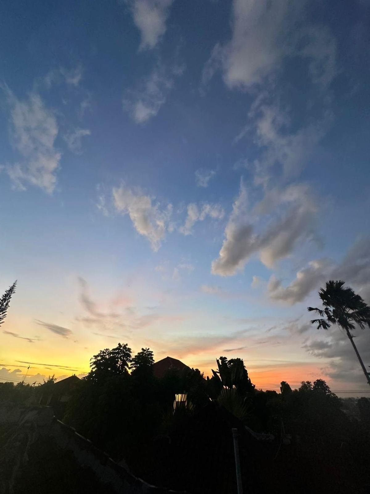Mona Nest Canggu 2br Tiny House With Rooftop And Cozy Workspace Dalung (Bali)